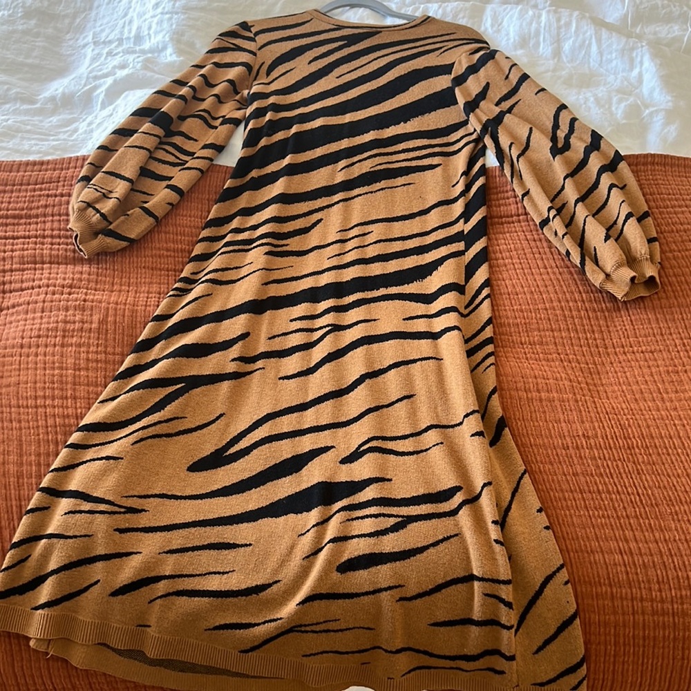who what where midi dress size small